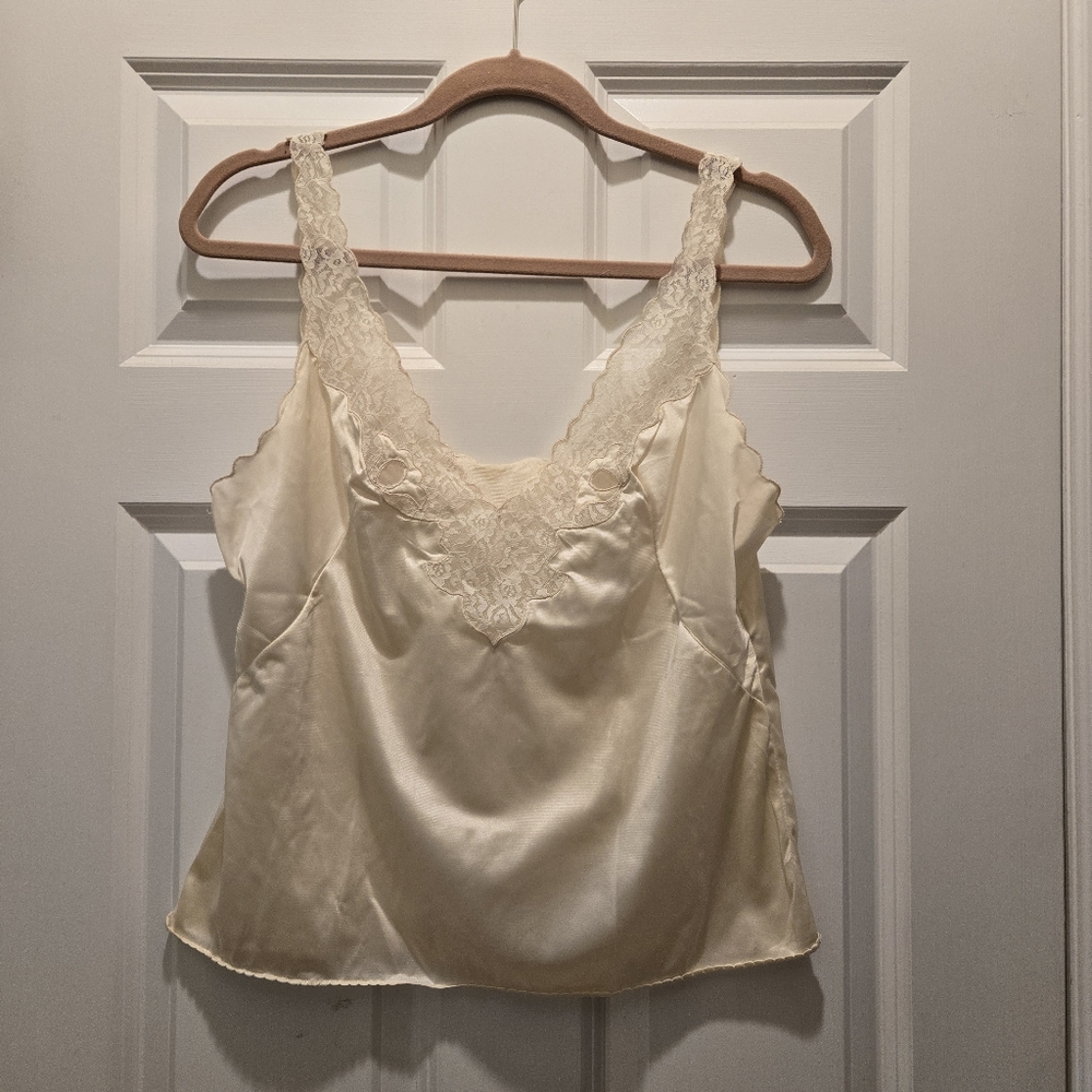True Vintage Sears Top 36 Sleeveless Cream Lace Trim Satin Camisole Vneck Slip